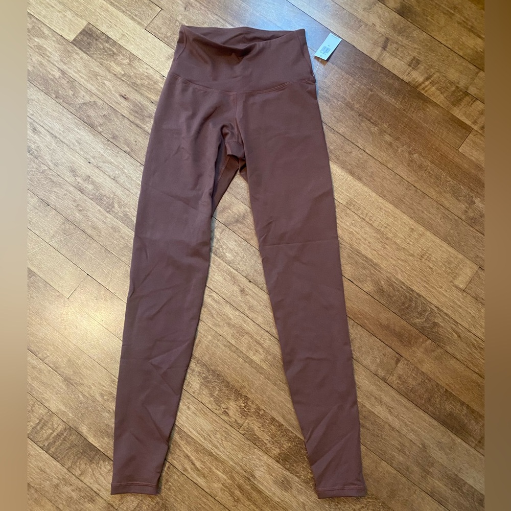 Old Navy Women’s Rust Athletic Leggings, NWT